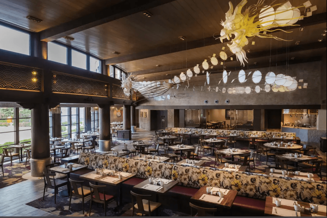 Dragon Wind / World of Color Restaurant / Chart Room Cafe