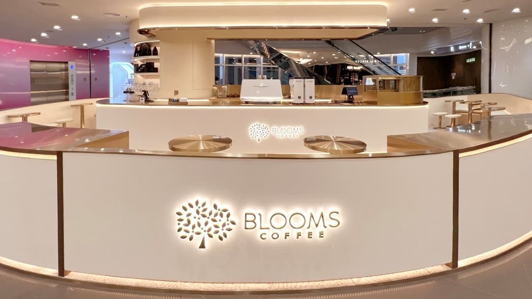 Blooms Coffee (Times Square)